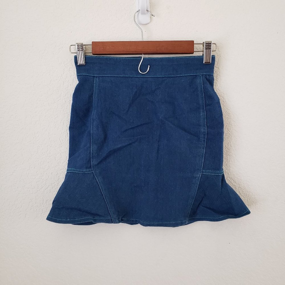 Denim stretch Skirt in size XS ( Sale 2 for $9 )